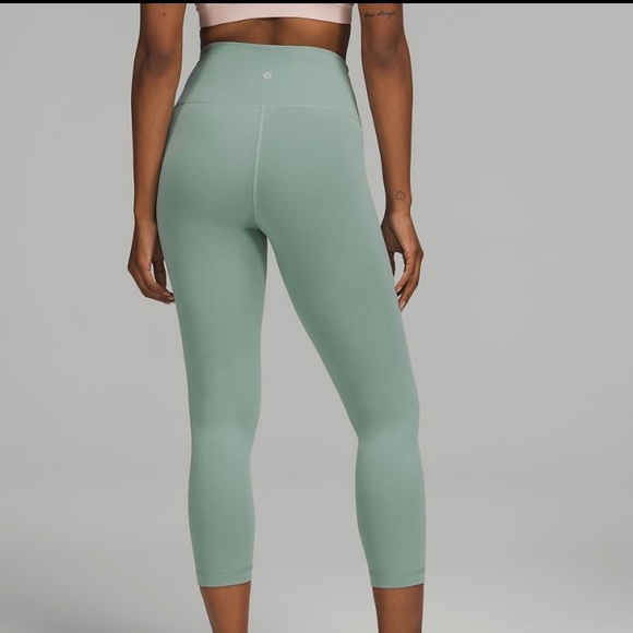 Wunder Train High Rise Crop 23” in size 6 in Misty Glade - Picture 2 of 3